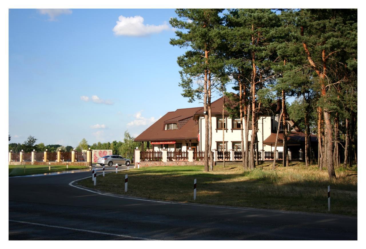 Hotel And Restaurant Complex Lubokray Переяслав-Хмельницкий Экстерьер фото
