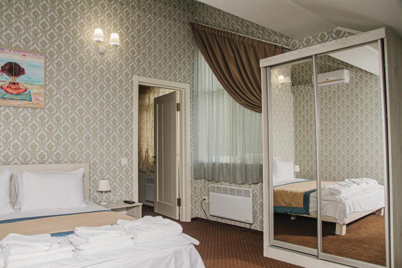Hotel And Restaurant Complex Lubokray Переяслав-Хмельницкий Экстерьер фото