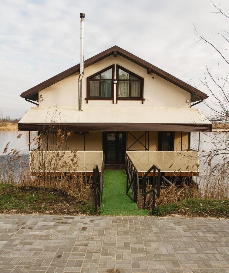 Hotel And Restaurant Complex Lubokray Переяслав-Хмельницкий Экстерьер фото