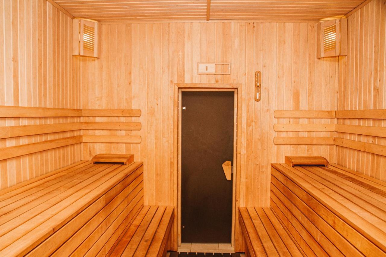 Hotel And Restaurant Complex Lubokray Переяслав-Хмельницкий Экстерьер фото